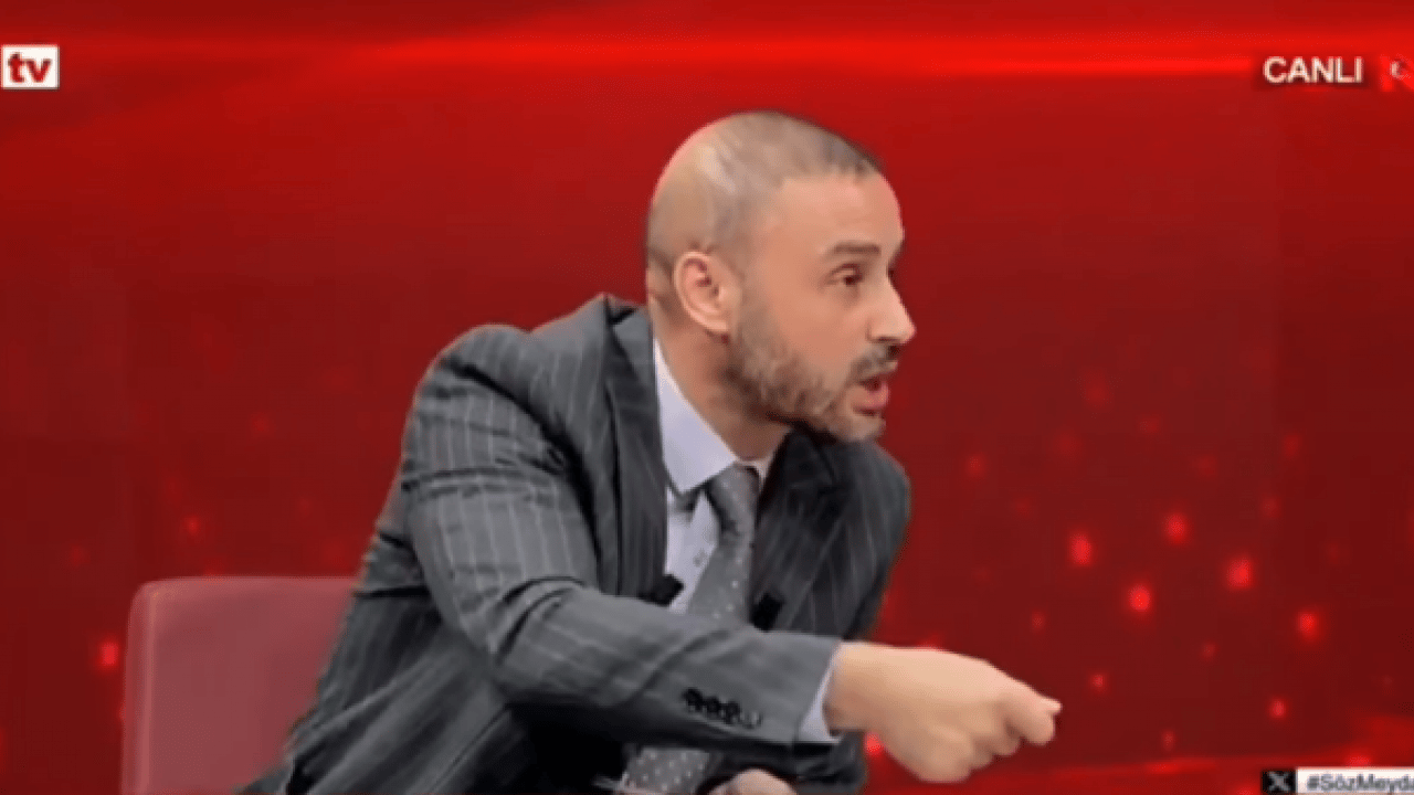 Foto - Prof. Selman Öğüt YRP’li Osmanoğlu’nu canlı yayında yerin dibine batırdı "Erdoğan’a madalya" Yalanına ders gibi cevap