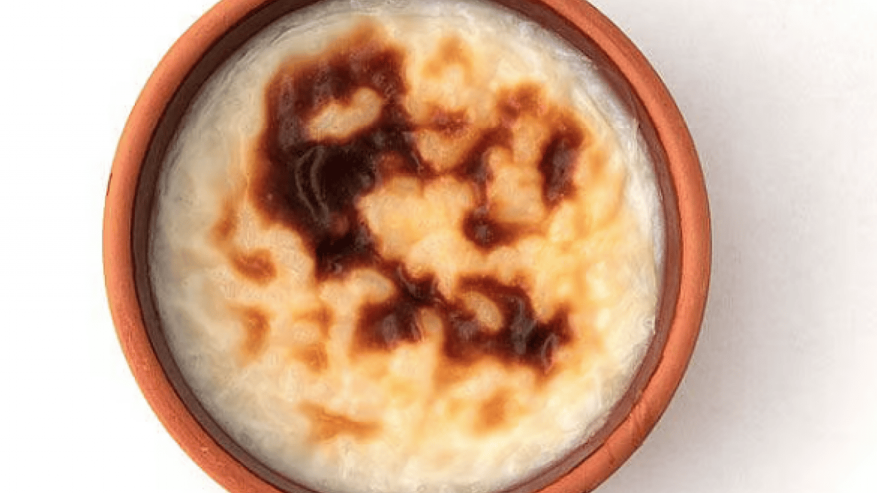 Foto - Püf noktaya dikkat... Şeften fırında sütlaç tarifi! Kesilmeyi engellemek için...