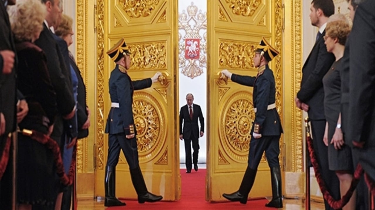 Foto - Putin’in sağ kolunun sırrı çözüldü! Bakın neden hiç oynatmıyormuş