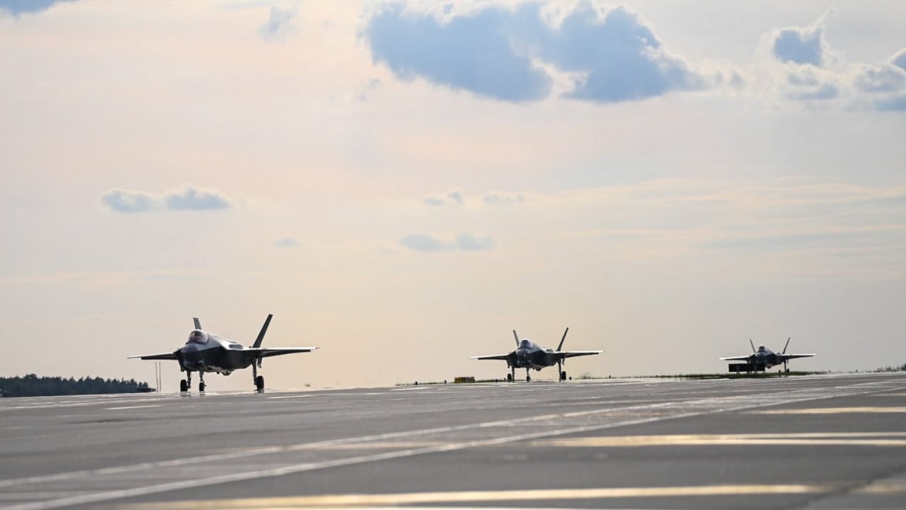 Foto - Radara yakalanmayan dev jetler resmen teslim edildi! İlk F-35’lere kavuşuldu, dengeler altüst oldu