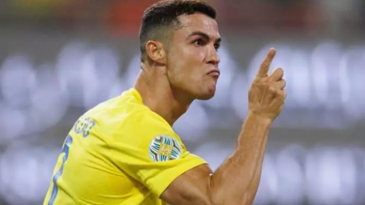 Foto - Rakamı duyan inanamıyor: Ronaldo'nun dudak uçuklatan geliri!