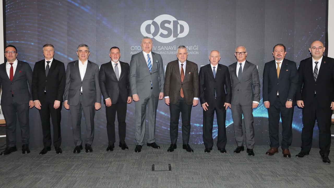 Foto - Rakamlar konuşuyor! Avrupa liderliği geri alındı! Türk otomotivinde büyük sıçrama!