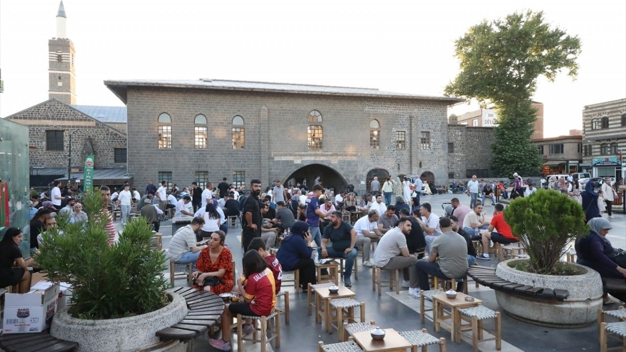 Foto - Rakamlar moral verdi Diyarbakırlı ‘2 milyonu’ hedef belirledi