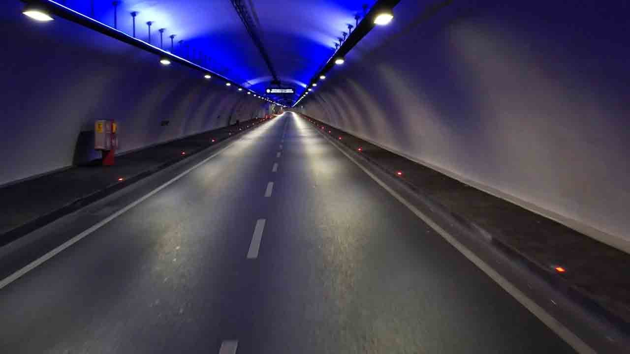 Foto - Rakamlar ortaya çıktı: Her 4 araçtan biri Avrasya Tüneli’nden geçti