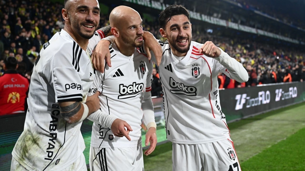 Foto - Rakiplerinin dünyası başına yıkıldı! 2025'in derbi canavarı Beşiktaş!