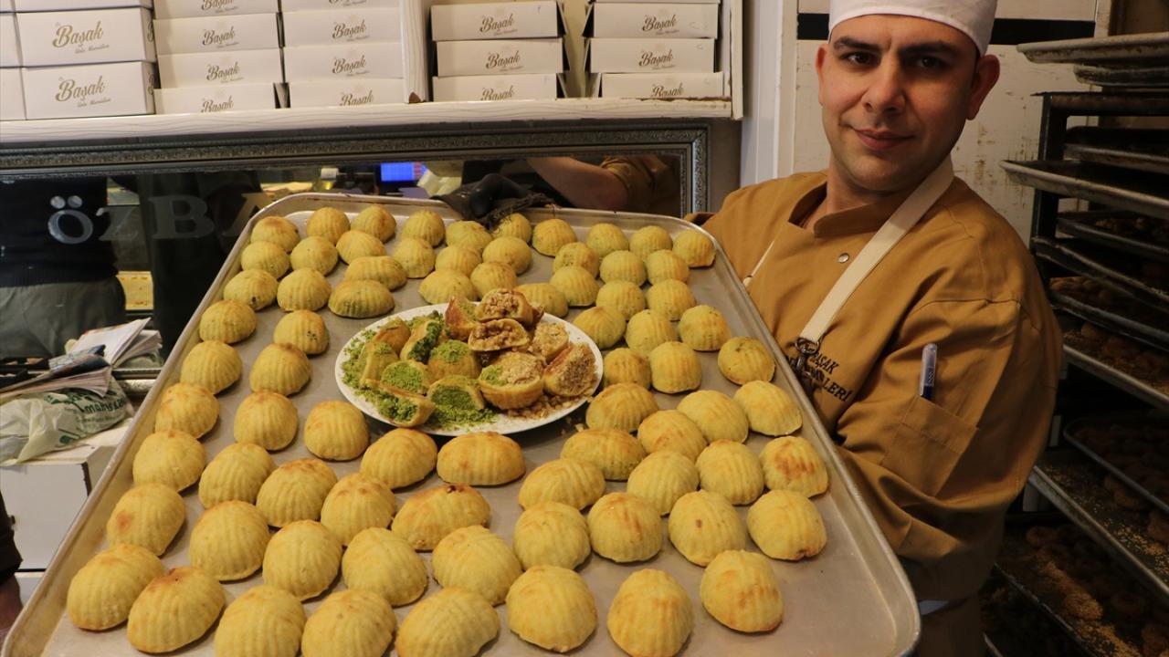 Foto - Ramazan Bayramı'na sayılı günler kaldı! Gözde tatlı gerebiç hazırlanmaya başladı