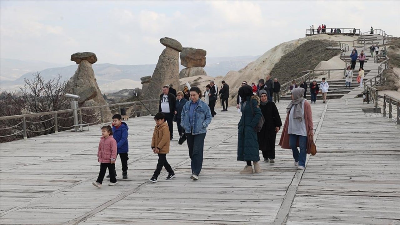 Foto - Ramazan Bayramı'nda Kapadokya ziyaretçi akınına uğradı! Türkiye'nin muhteşem turizm lokasyonları...