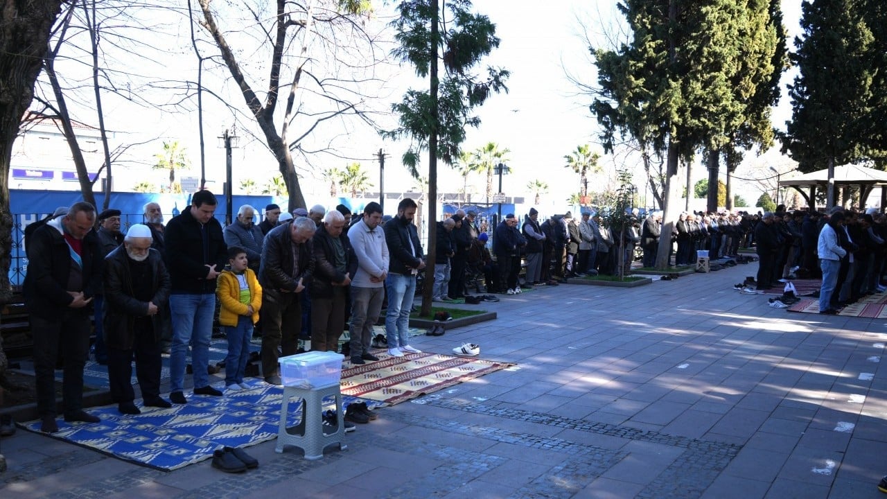 Foto - Ramazan-ı Şerif'in ilk cuması