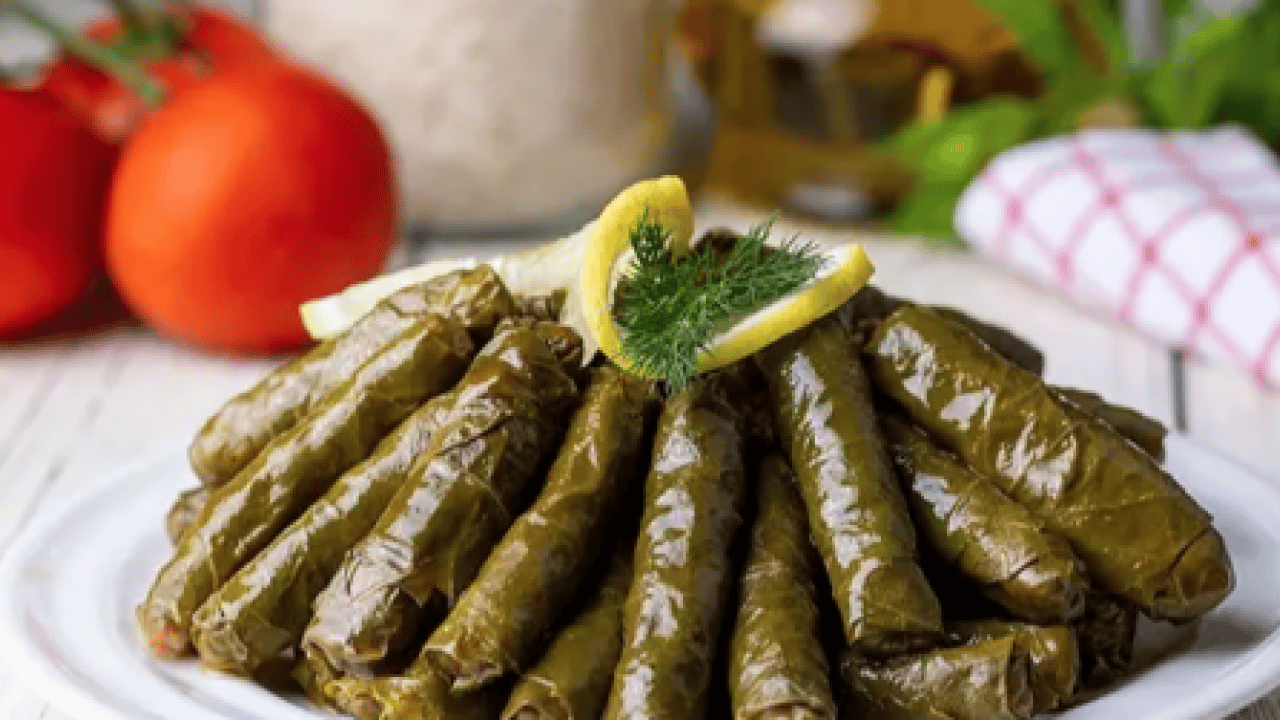 Foto - Ramazana hazırlıkta son günler... Zeytinyağlı sarma dondurucuya nasıl koyulur? Sakın limonla…