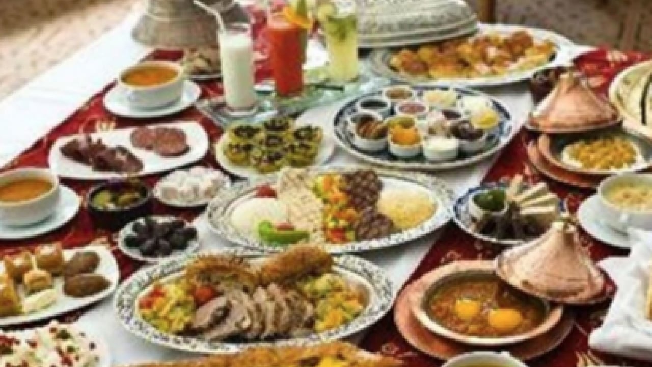 Foto - Ramazan’da en sık yapılan 3 beslenme hatası: Yetersiz su, sahur yapmama ve hızlı iftara dikkat