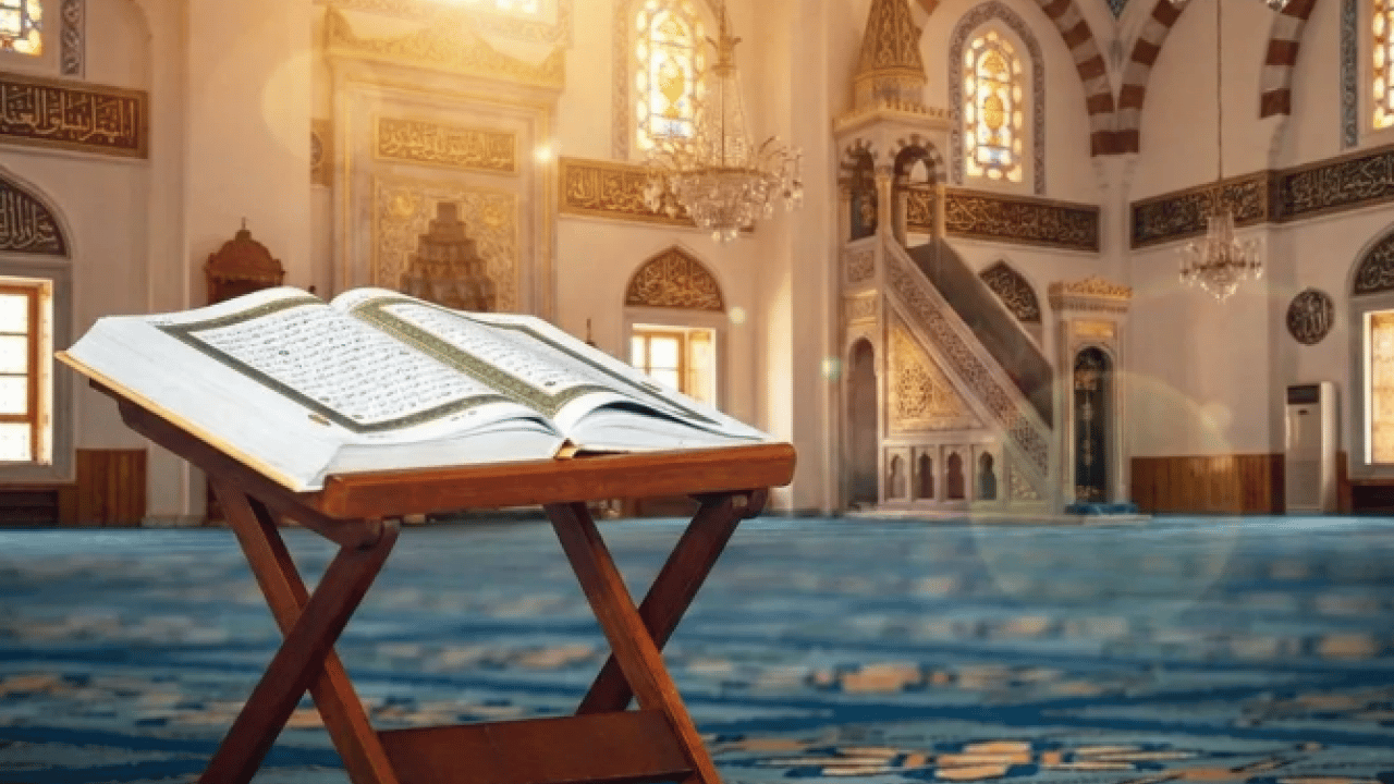 Foto - Ramazan’ın kapısı aralanıyor: Mübarek geceye saatler kaldı: İslam alemi Berat Kandili için secdede buluşuyor