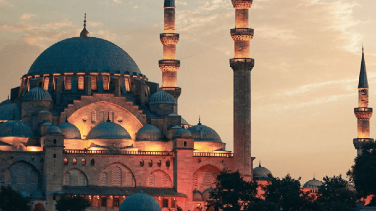 Foto - Regaib Kandili ne zaman, hangi gün kutlanacak? Üç ayların ilk kandili bu hafta mı eda edilecek?