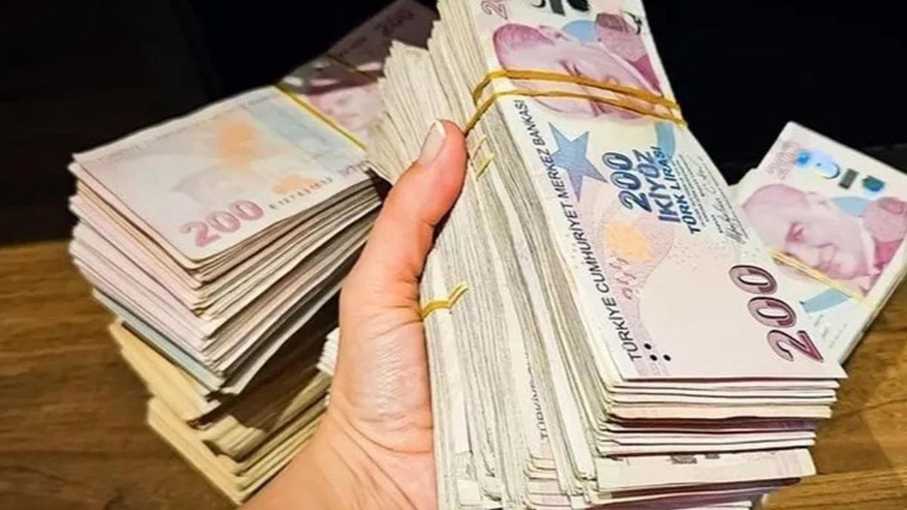 Rekor zam! Bu fabrikada En düşük maaş 153 bin TL oldu