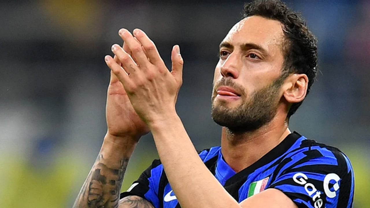 Foto - Resmen duyuruldu: Hakan Çalhanoğlu için Ocak sürprizi patladı patlayacak: Şok gelişme...