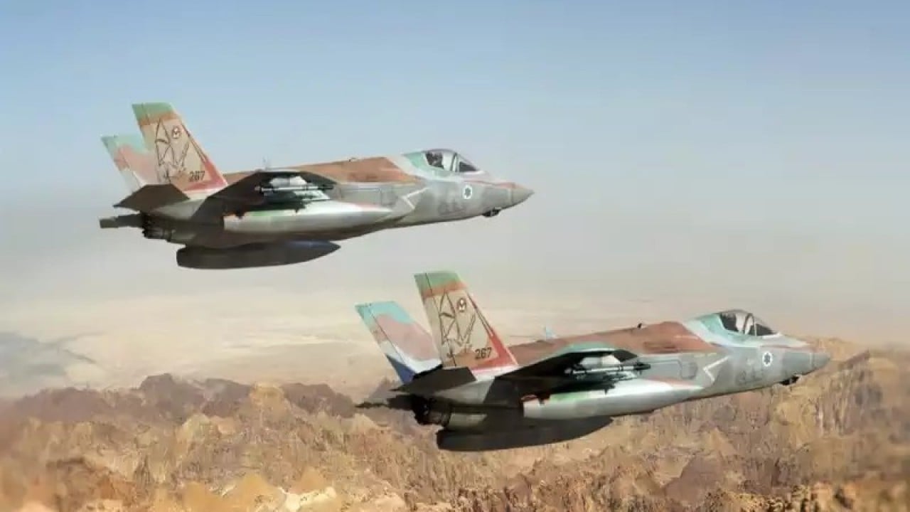 Foto - Resmen duyuruldu: Sadece bir ülkede bulunan savaş uçakları İran'a doğru yola çıktı