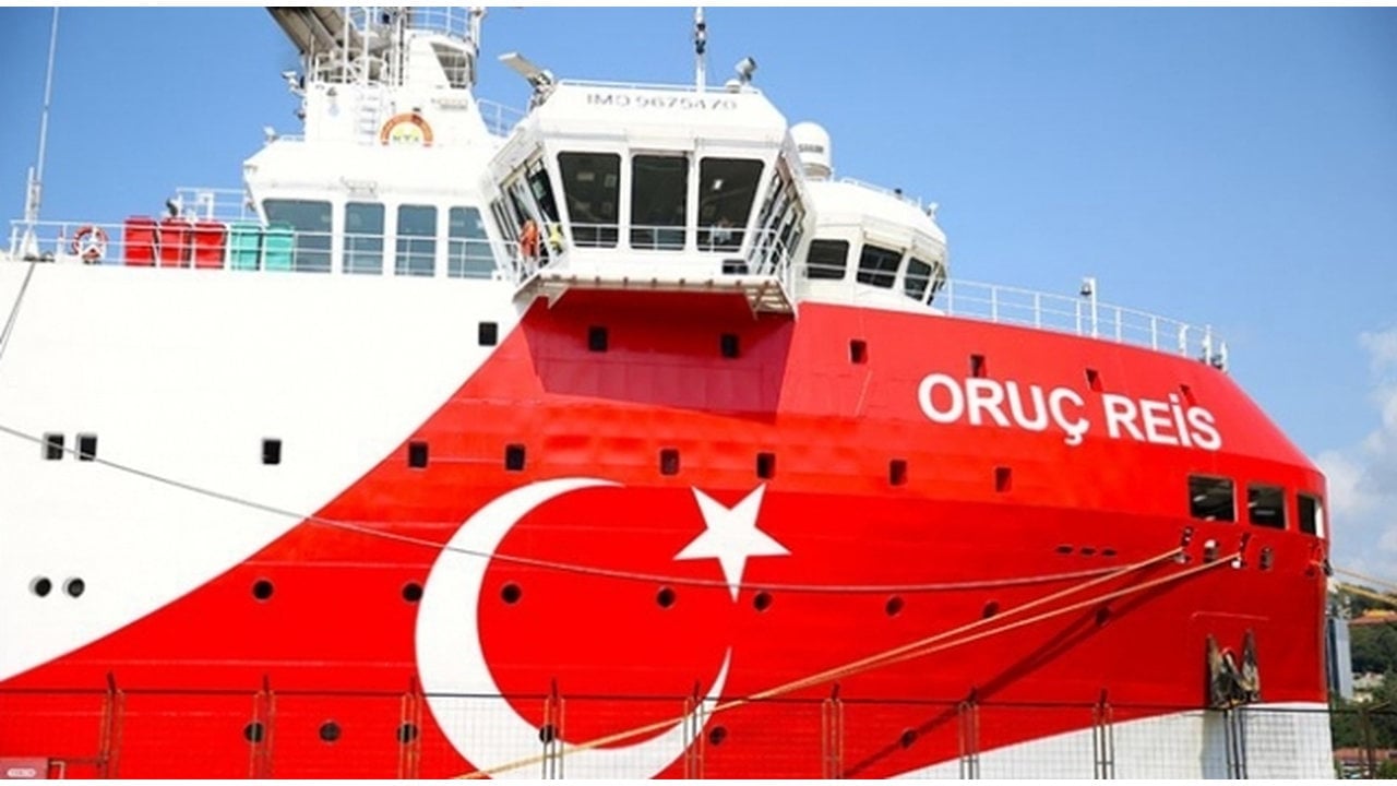 Foto - Resmen tutuştular! Oruç Reis Akdeniz’e indi, o ülke panikten ne yapacağını şaşırdı