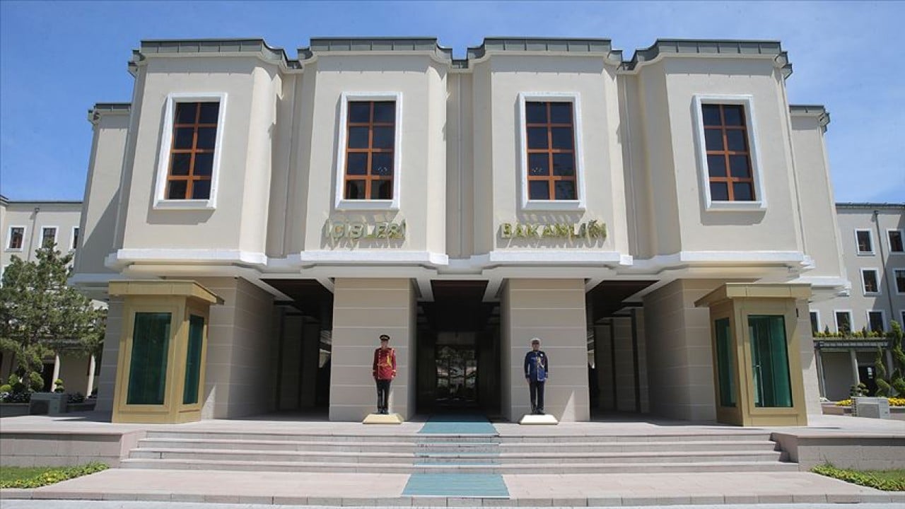 Foto - Resmi Gazete'de yayımlandı! Kaymakamlık sınavı için 2 şart getirildi