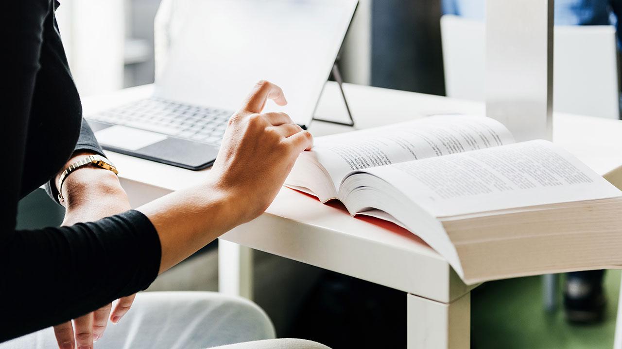 Foto - Resmi Gazete'de yayımlandı! YÖK'ten doktora ve lisansüstü öğrencilere ilişkin düzenleme