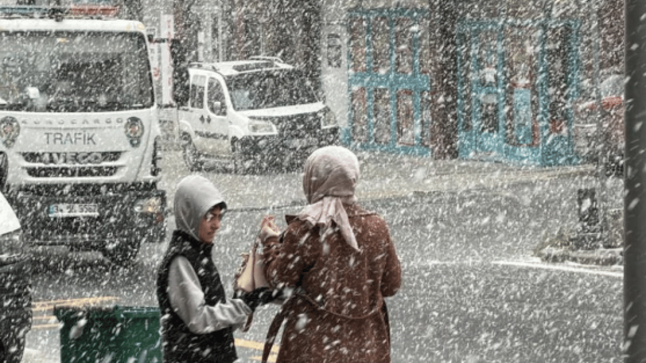 Foto - 13 ilde alarm verildi! İstanbul'a kar geliyor!