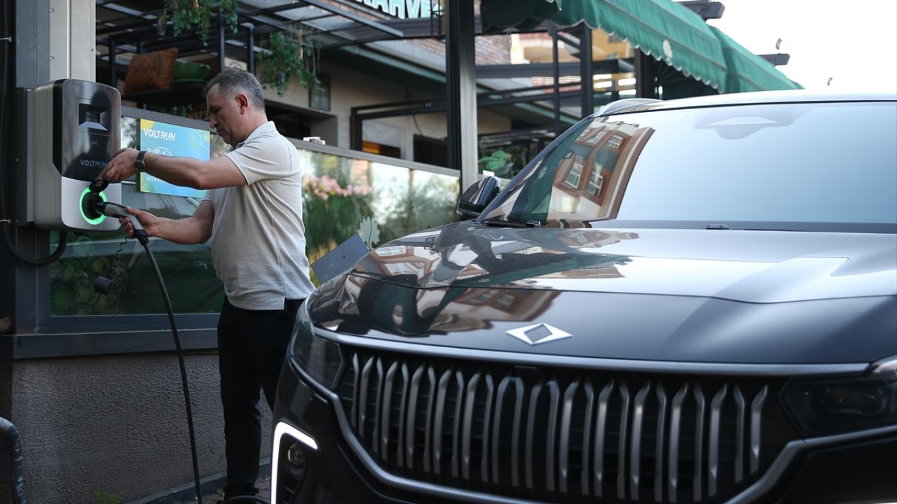 Foto - Resmi rakamlar açıklandı! Türkiye, elektrikli ve hibrit otomobile yöneldi