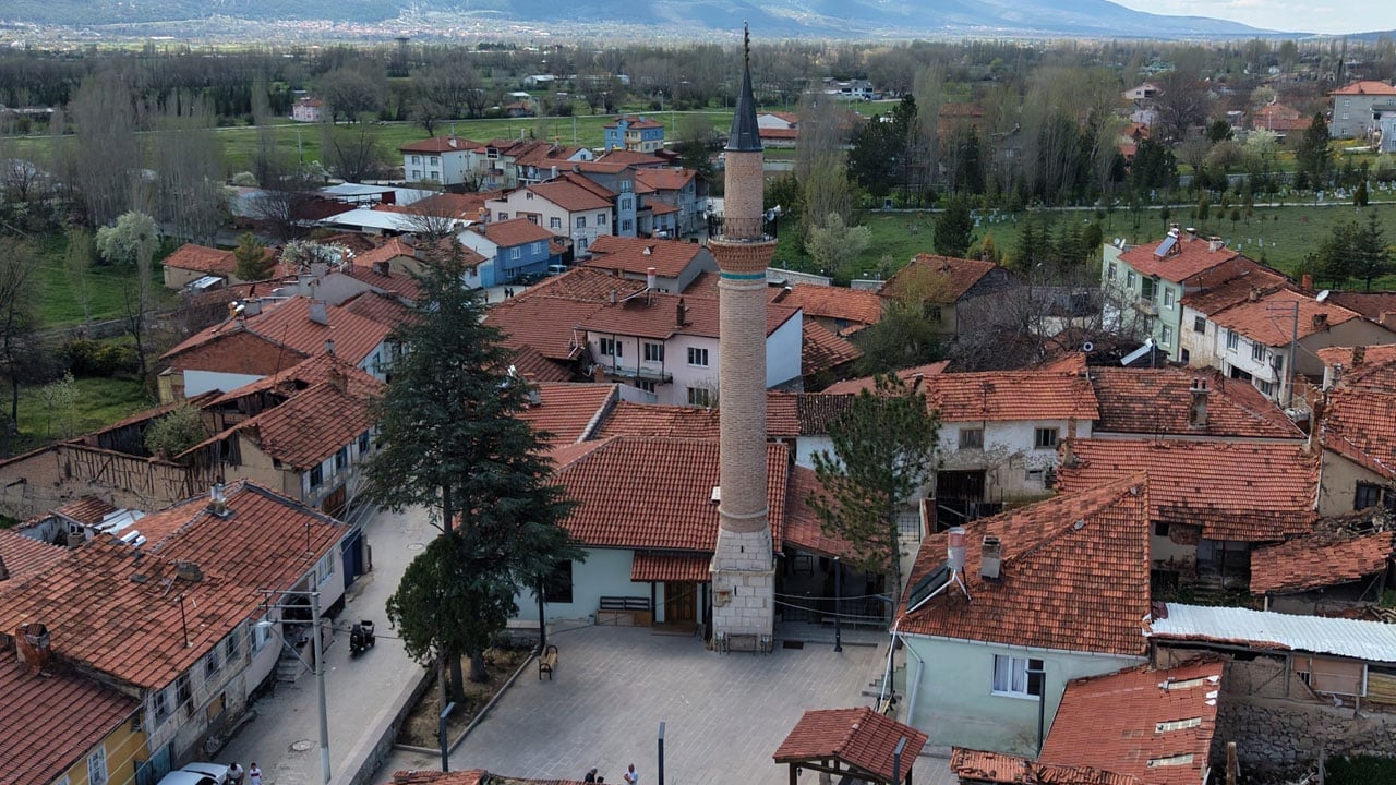 Foto - Restore edilen caminin duvar boşluğunda bulunan sır çözüldü: Ecdadın yüzlerce yıllık Mekke planı çıktı!