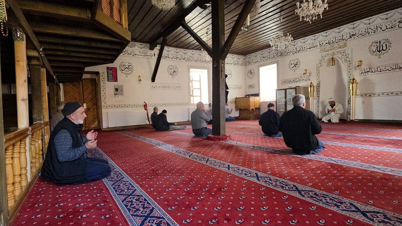 Foto - Restore edilen caminin duvar boşluğunda bulunan sır çözüldü: Ecdadın yüzlerce yıllık Mekke planı çıktı!
