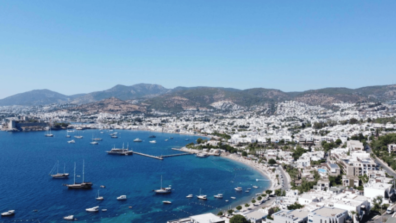 Foto - Rezervasyonlar yüzde 50’yi geçti! O ilçede bayram yoğunluğu
