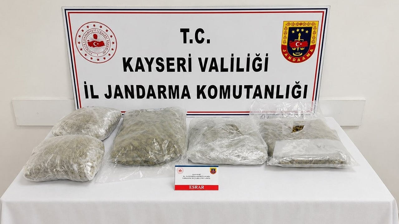 Foto - Rezil kepaze olunca istifa etti! Hem zehir taciri hem meclis üyesi
