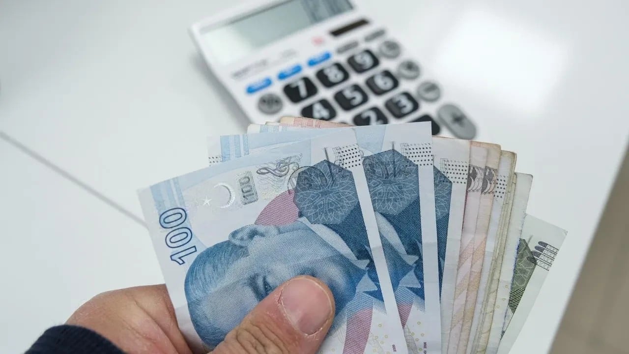 Foto - 'Rıza filan aranmayacak' diyerek duyurdu: Emekli maaşlarından yüzde 10 otomatik kesinti yapılacak