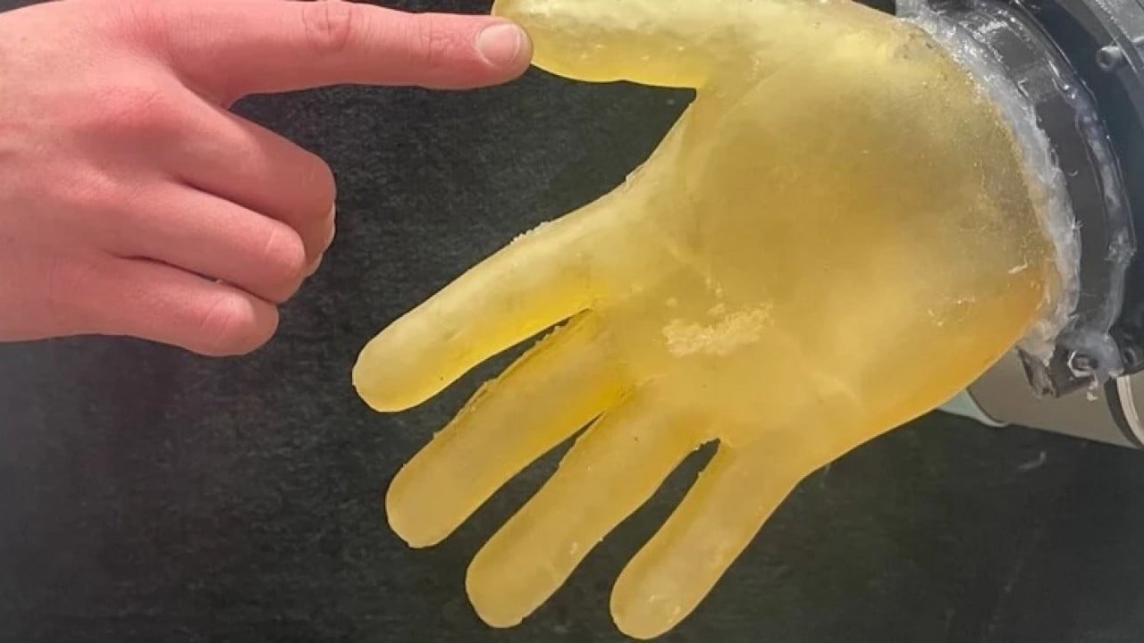 Foto - Robotlarda dokunma devrim: Yeni yapay deri insan gibi hissediyor.