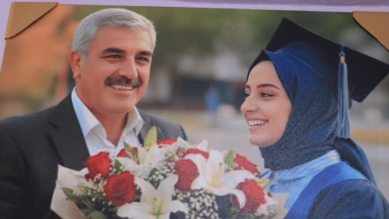 Foto - Rojin Kabaiş’in babasından Akın Gürlek yorumu: Burada olsa elini öpecektim