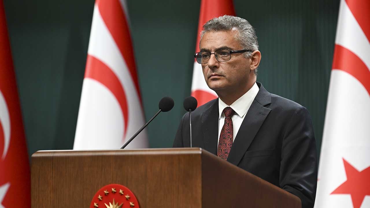 Foto - Rum liderle görüşecek olan KKTC Cumhurbaşkanı Erhürman: Üzülerek söylemek durumundayım ki…