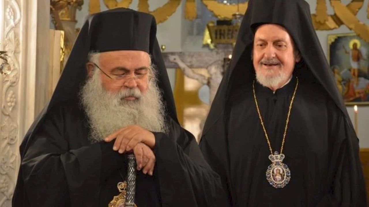 Foto - Rum Başpiskopos'tan küstah sözler! KKTC'nin 42. yıl dönümünde Türkiye'ye saldırdı! Skandal paylaşım