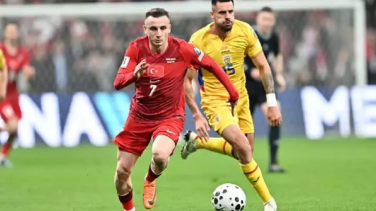 Foto - Rumen basını Türkiye maçıyla çalkalandı! Milli yıldızı Hagi'ye benzettiler!