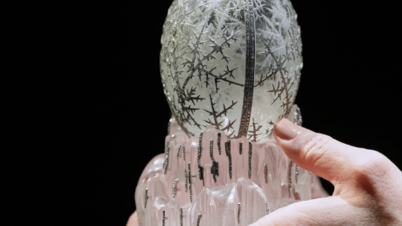 Rus çarı için yapılan kristal yumurta: İnanılmaz bir fiyata satın aldılar! İngiltere'de Milyonlarca dolarlık satış 