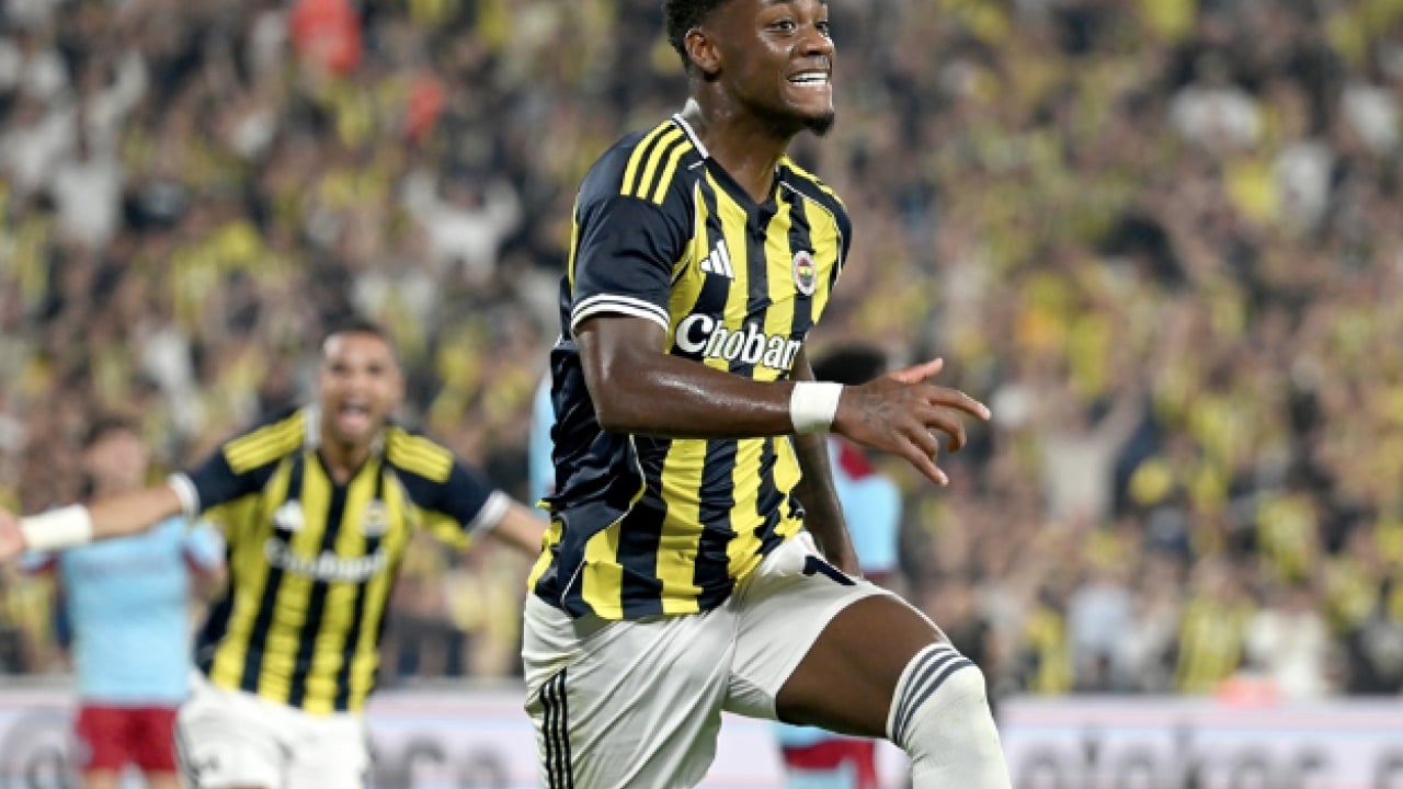 Rus isim duyurdu: Jhon Duran hakkında flaş yorum: Fenerbahçe ondan kurtuldu