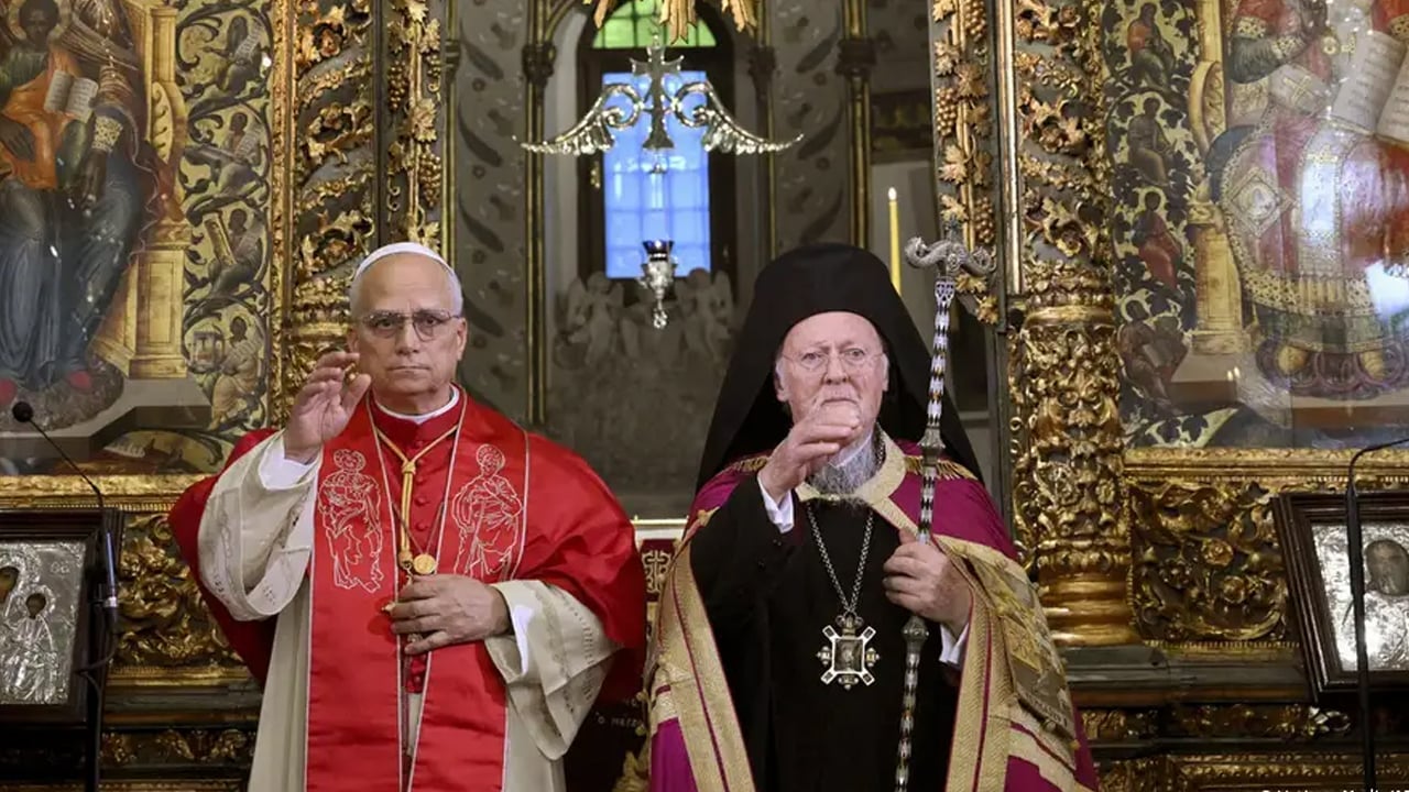 Foto - Rus istihbaratı, Fener Rum Patrikhanesini 'Kilise'ye karşı komplo kurmakla suçladı! Patrikhane'den 'yalan' yanıtı geldi