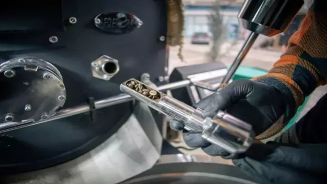 Foto - Ruslara beğendiremeyince kendi işini kurdu! Şimdi 8 ülkeye birden satıp para basıyor