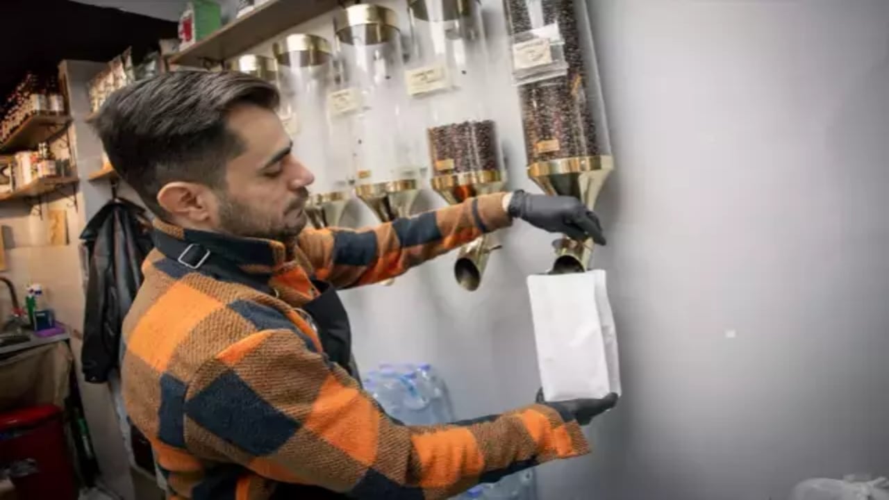 Foto - Ruslara beğendiremeyince kendi işini kurdu! Şimdi 8 ülkeye birden satıp para basıyor