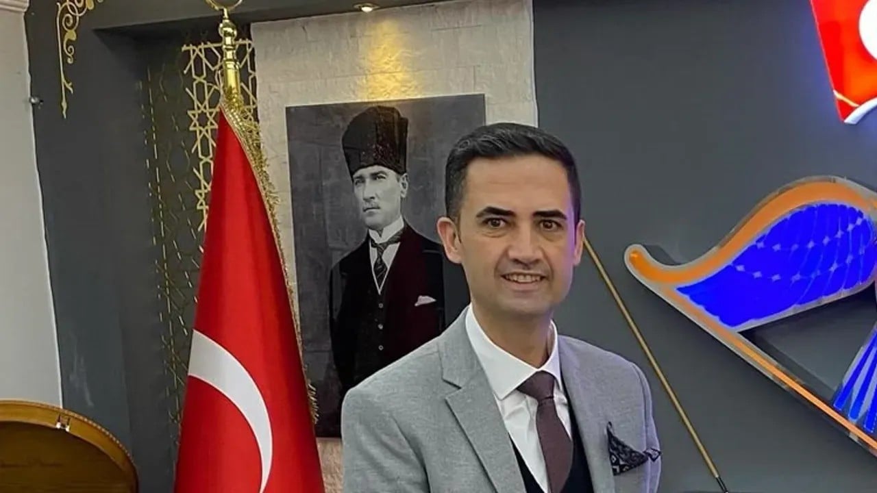 Foto - Rüşvet, ihaleye fesat karıştırma, zimmet, irtikap ne varsa suçlanıyordu! İP'li Özmen'in cezası belli oldu