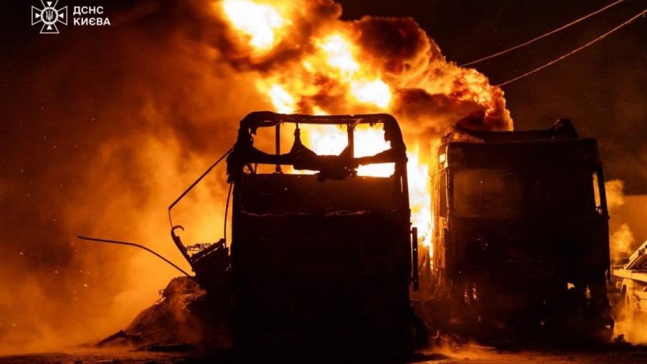 Foto - Rusya 370 dron ve 21 füze ile vurdu