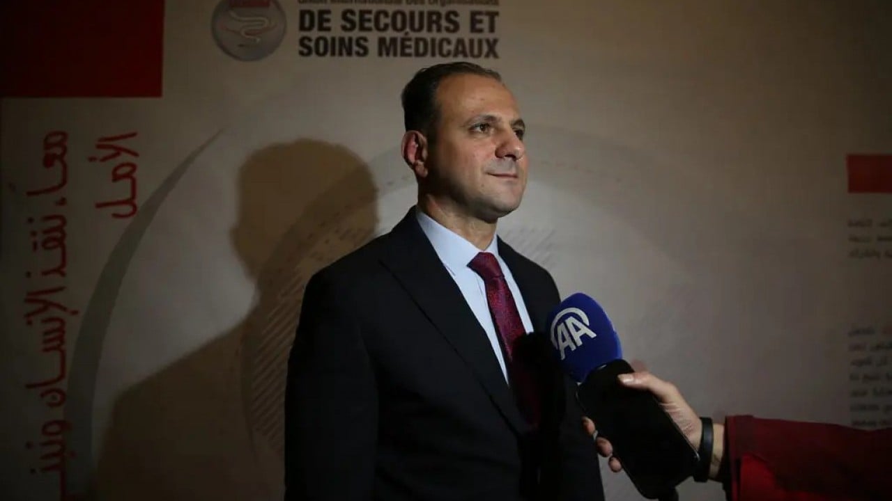 Foto - Rusya Ahmed El Şara'nın yanındaki bu ismi konuşuyor: Sanki görünmemeye çalışıyordu