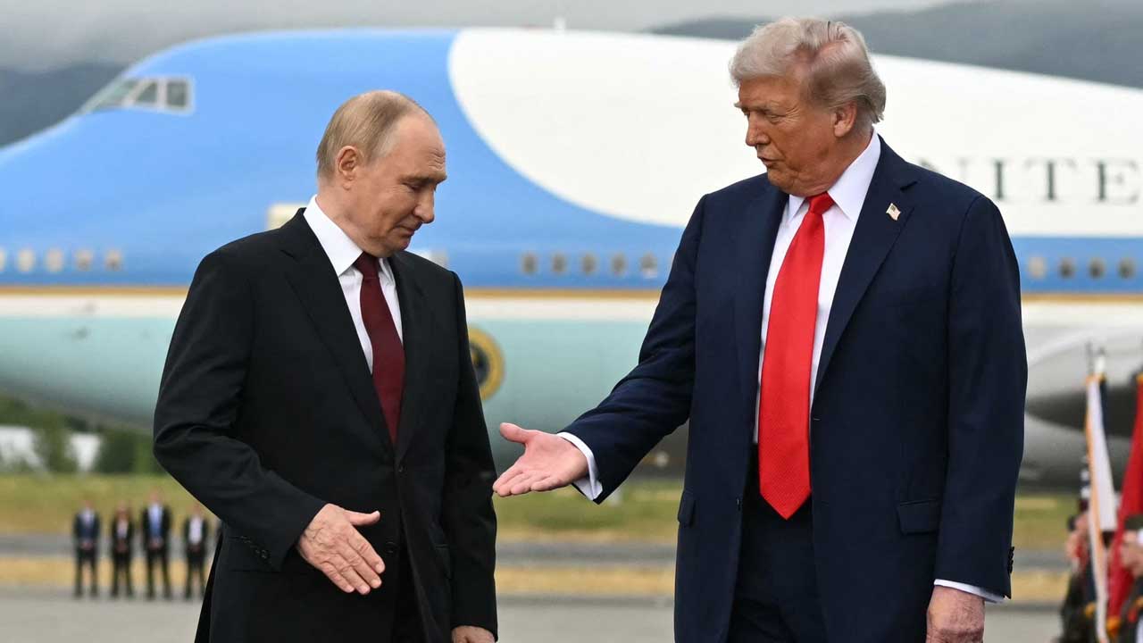 Foto - Rusya lideri Putin ile görüşen ABD Başkanı Trump çok sinirlendi