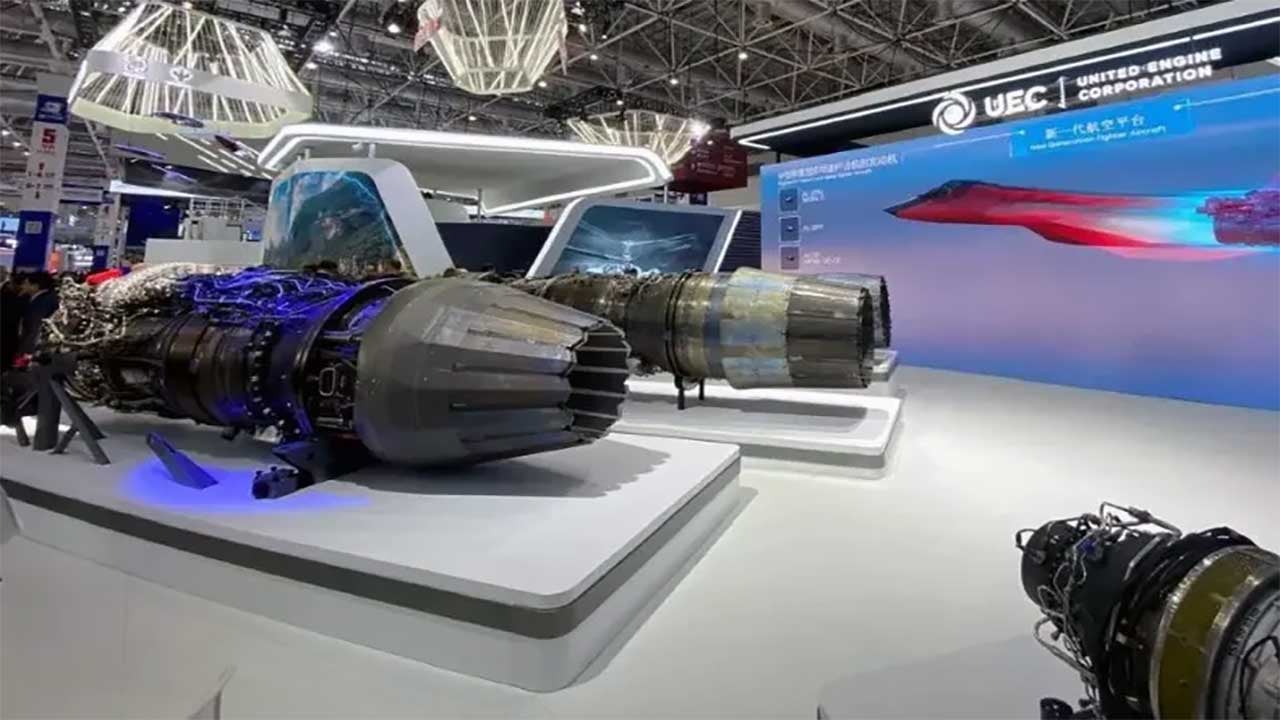 Foto - Rusya yeni oyuncağını tanıttı! F-35'i gölgede bırakacak