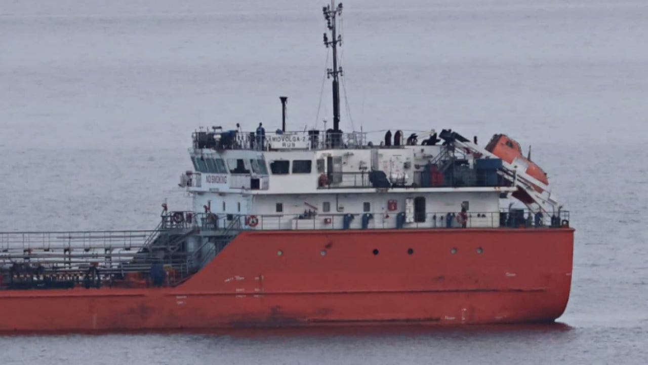 Foto - Saldırıya uğrayan 'MIDVOLGA-2' isimli gemi Sinop açıklarında bekliyor