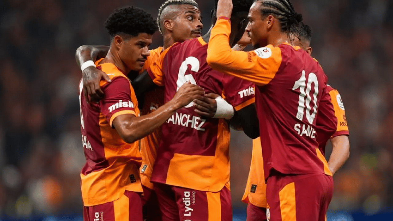 Saat 17.00’de farklı bir Galatasaray olacak sahada! Büyük sürprize imza attı Okan Buruk! Duyan herkes şaştı…