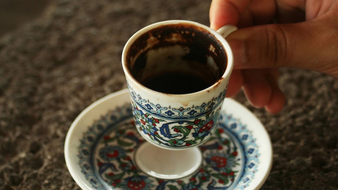 Foto - Sabah aç karnına Türk kahvesi cayır cayır yağ yakmaya sebep oluyormuş... Yoğun talepler var