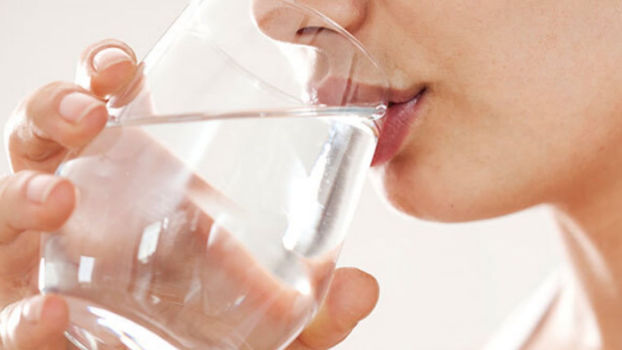 Foto - Sabahları sadece 2 bardak su içerseniz bakın neler oluyor! Uzman isimleri not edin...