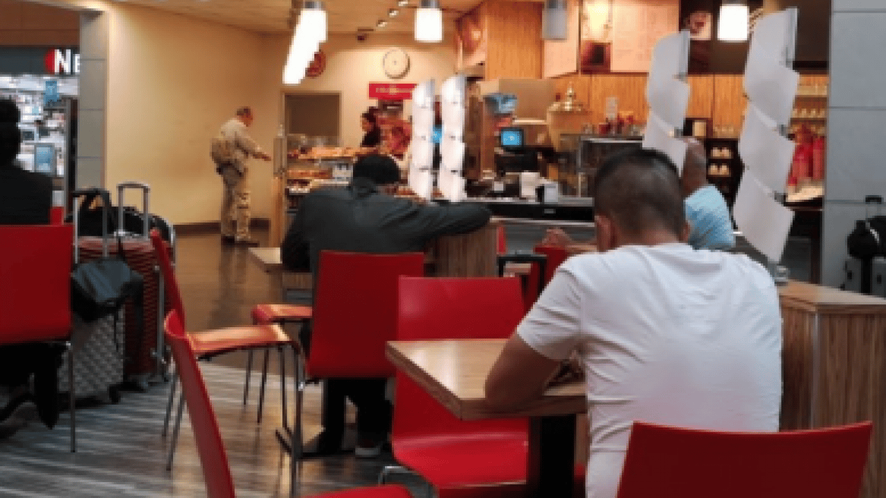 Foto - Sabiha Gökçen'de çay simit fiyatı şok etti! Görenler gözlerine inanamadı!