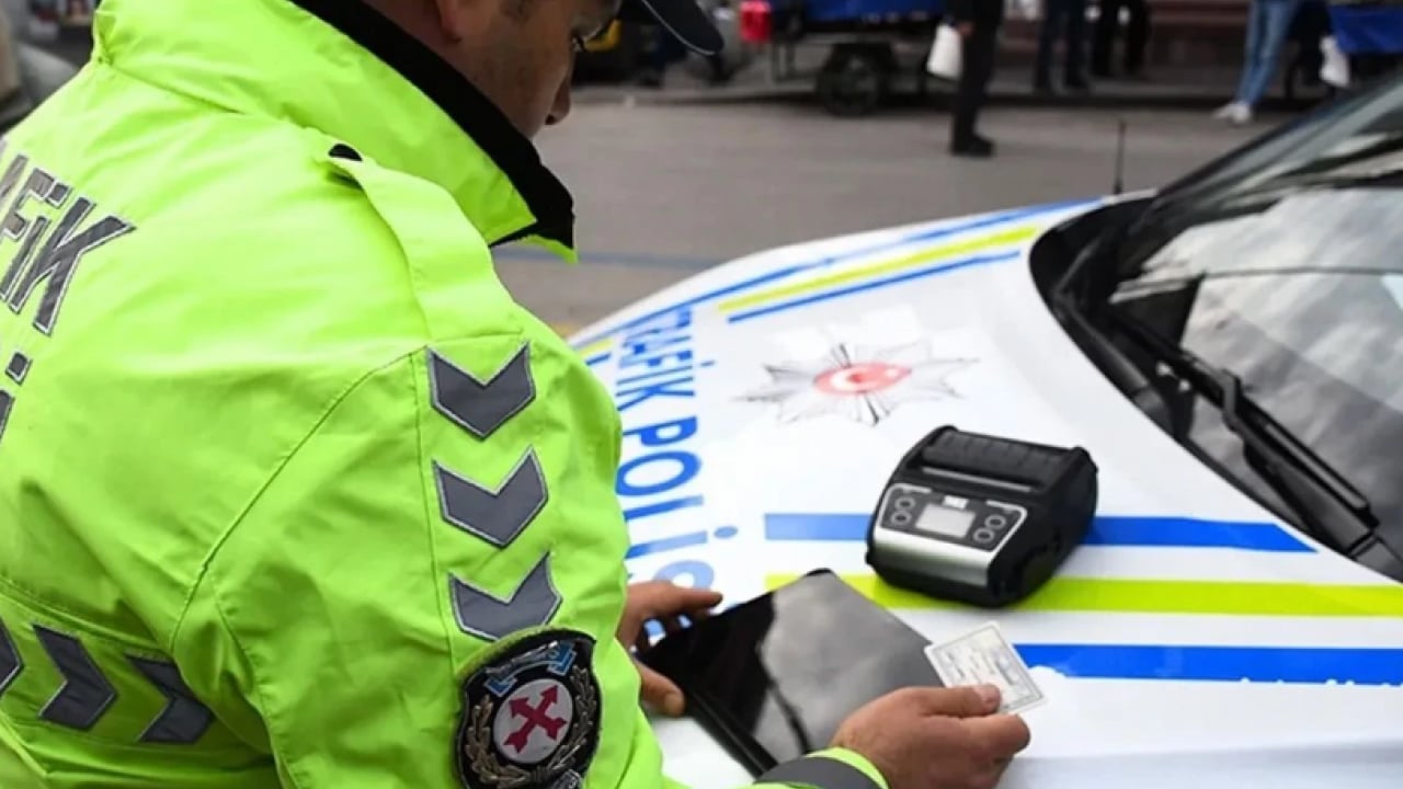 Foto - Sabit radar noktaları açıklandı! Bayramda hız sınırını aşanlara rekor ceza